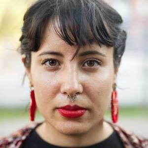 Meet your Posher, Laura